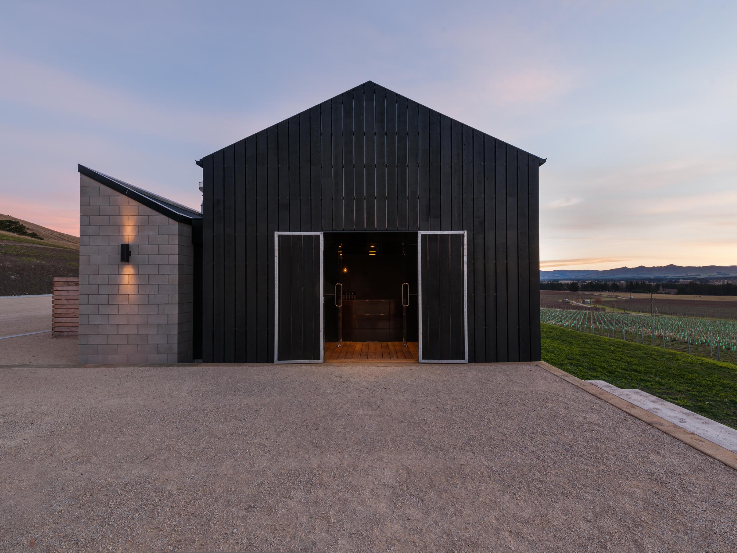 aw-interiors-Black Estate Winery0